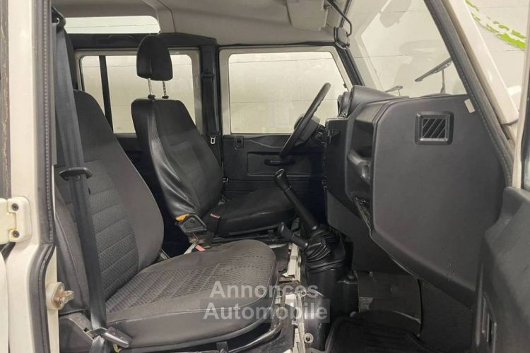 Land Rover Defender 110 Crew cab E Mark IV - <small></small> 34.490 € <small>TTC</small> - #7