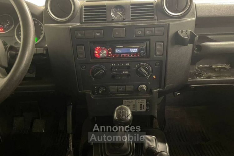 Land Rover Defender 110 Crew cab E Mark IV - <small></small> 34.490 € <small>TTC</small> - #13