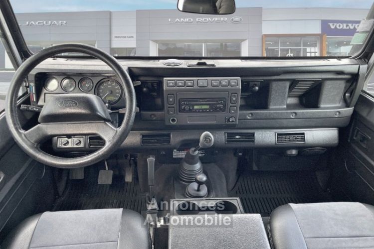 Land Rover Defender 110 Crew Cab SE Mark IV - <small></small> 59.000 € <small>TTC</small> - #4