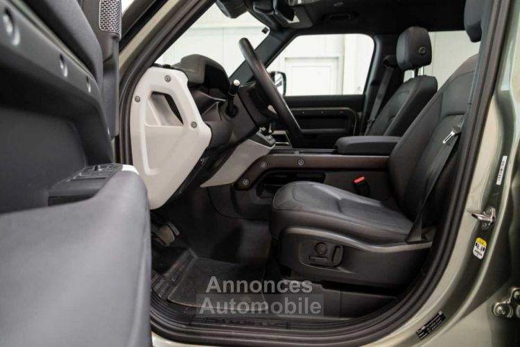 Land Rover Defender 110 D250 SE Trekhaak Panodak Black Pack 360° - <small></small> 82.990 € <small>TTC</small> - #14