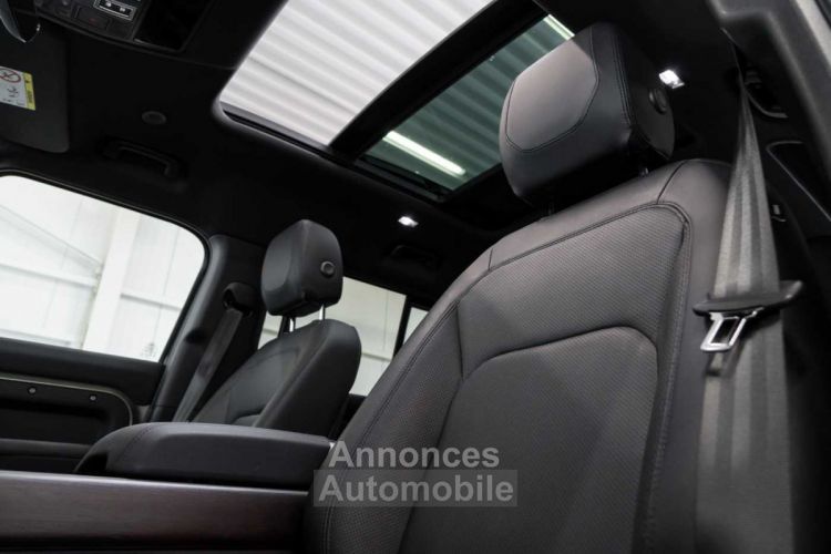 Land Rover Defender 110 D250 SE Trekhaak Panodak Black Pack 360° - <small></small> 82.990 € <small>TTC</small> - #23