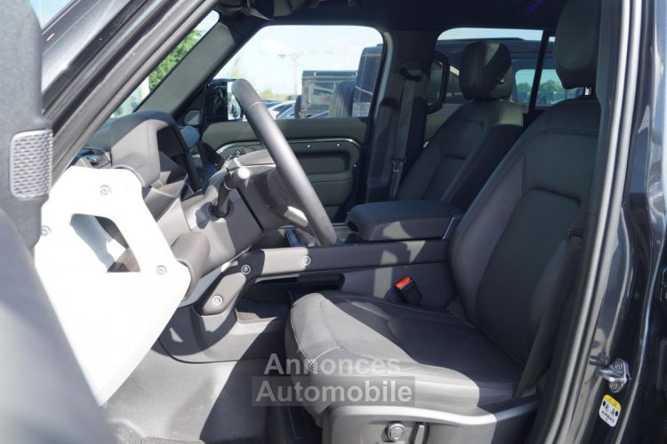 Land Rover Defender 110 P400e PHEV PANO FRIGO LUCHTV BLACKPACK - <small></small> 98.750 € <small>TTC</small> - #13