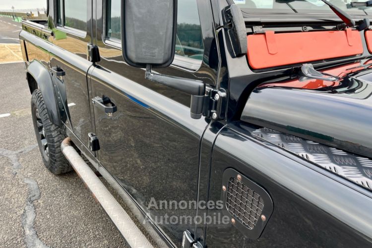 Land Rover Defender 110 TD4 Crew Cab - <small></small> 44.900 € <small>TTC</small> - #45