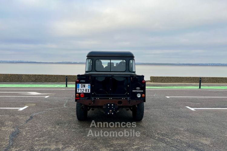 Land Rover Defender 110 TD4 Crew Cab - <small></small> 44.900 € <small>TTC</small> - #48