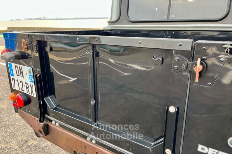 Land Rover Defender 110 TD4 Crew Cab - <small></small> 44.900 € <small>TTC</small> - #52