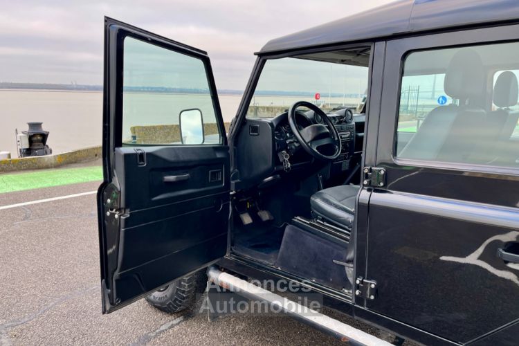 Land Rover Defender 110 TD4 Crew Cab - <small></small> 44.900 € <small>TTC</small> - #60