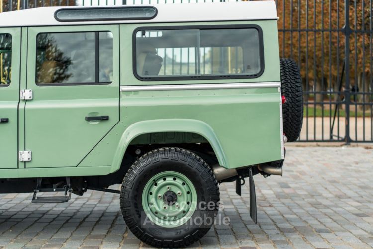 Land Rover Defender 110 TD4 *Grasmere Green* - <small></small> 89.900 € <small>TTC</small> - #48