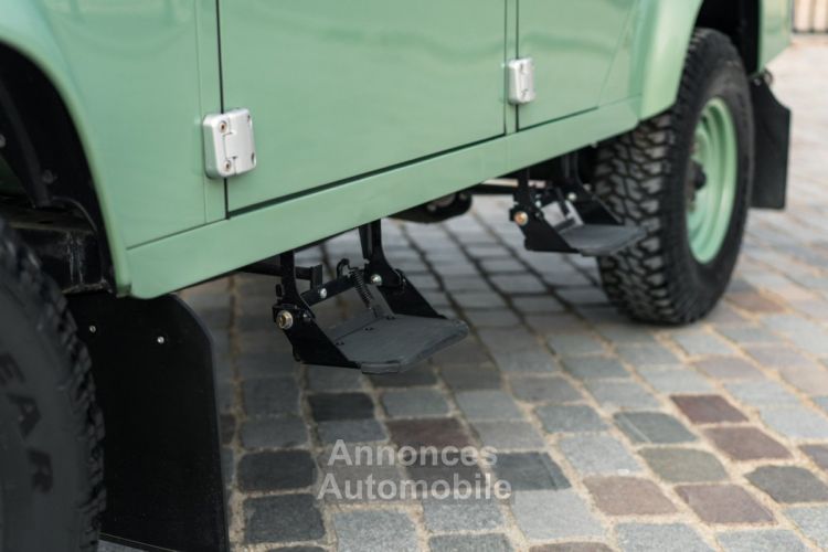 Land Rover Defender 110 TD4 *Grasmere Green* - <small></small> 89.900 € <small>TTC</small> - #49