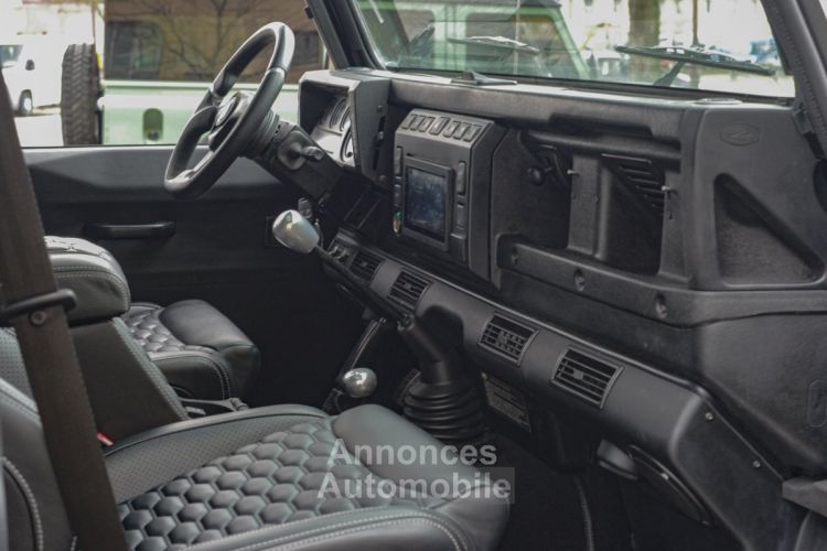 Land Rover Defender 110 TD5 - <small></small> 64.900 € <small>TTC</small> - #14