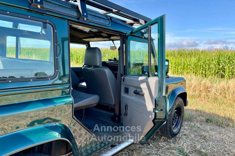 Land Rover Defender 110 TD5 - <small></small> 23.900 € <small>TTC</small> - #60