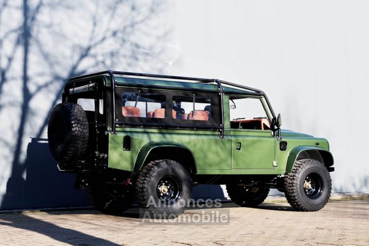 Land Rover Defender 110 V8 Miyo Nomad 3.5L V8 producing 200 bhp with injection - <small></small> 167.000 € <small>TTC</small> - #1