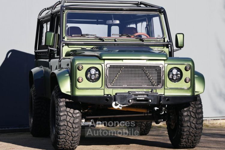 Land Rover Defender 110 V8 Miyo Nomad 3.5L V8 producing 200 bhp with injection - <small></small> 167.000 € <small>TTC</small> - #17