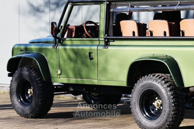 Land Rover Defender 110 V8 Miyo Nomad 3.5L V8 producing 200 bhp with injection - <small></small> 167.000 € <small>TTC</small> - #29