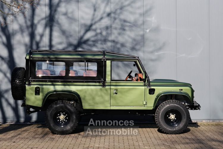 Land Rover Defender 110 V8 Miyo Nomad 3.5L V8 producing 200 bhp with injection - <small></small> 167.000 € <small>TTC</small> - #5