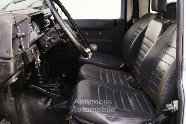 Land Rover Defender 110 V8 Original 3.5L V8 producing 138bhp - <small></small> 32.000 € <small>TTC</small> - #30