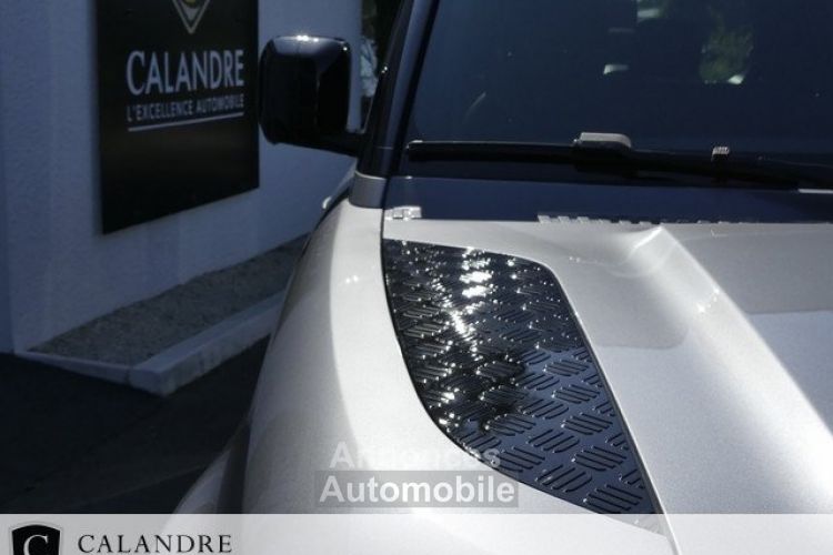 Land Rover Defender 110 X-DYNAMIC HSE P400E - <small></small> 129.970 € <small>TTC</small> - #23