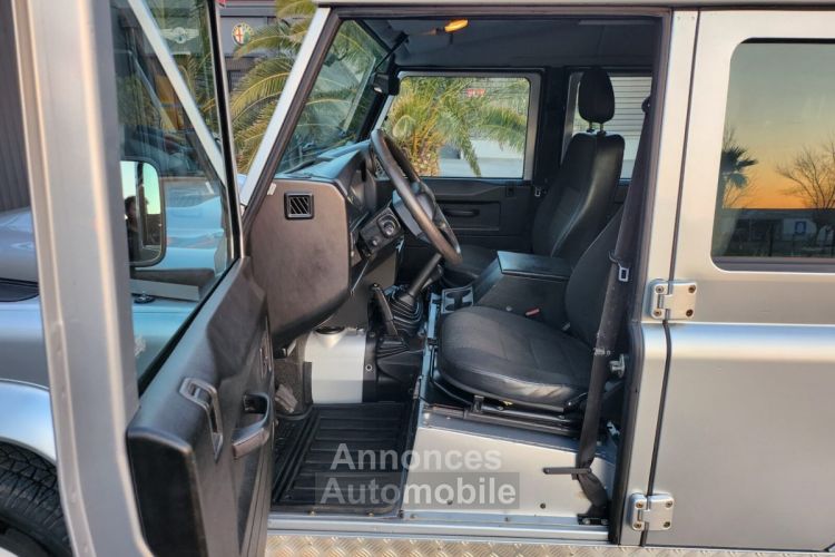 Land Rover Defender 130 - <small></small> 39.900 € <small>TTC</small> - #21