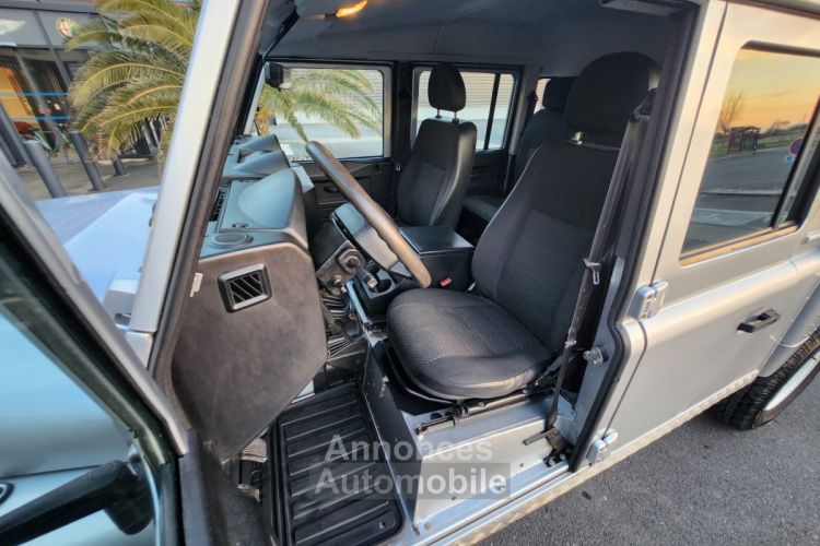 Land Rover Defender 130 - <small></small> 39.900 € <small>TTC</small> - #22