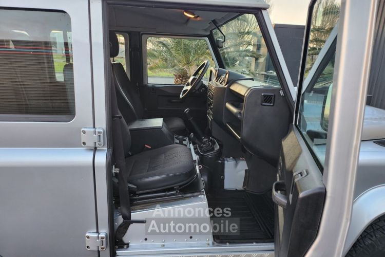 Land Rover Defender 130 - <small></small> 39.900 € <small>TTC</small> - #37