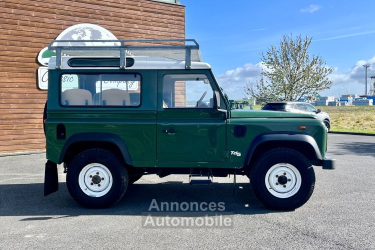 Land Rover Defender - <small></small> 25.900 € <small>TTC</small> - #3