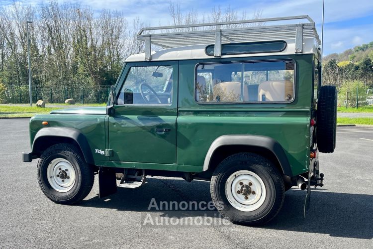 Land Rover Defender - <small></small> 25.900 € <small>TTC</small> - #8