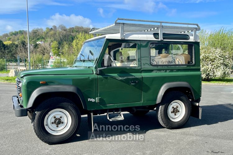 Land Rover Defender - <small></small> 25.900 € <small>TTC</small> - #9