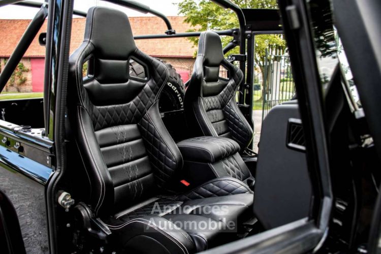 Land Rover Defender - <small></small> 64.950 € <small>TTC</small> - #25