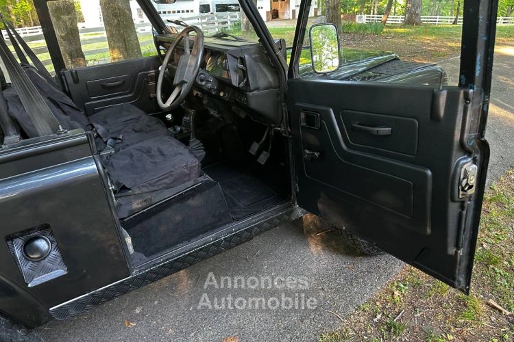 Land Rover Defender - <small></small> 27.300 € <small>TTC</small> - #10