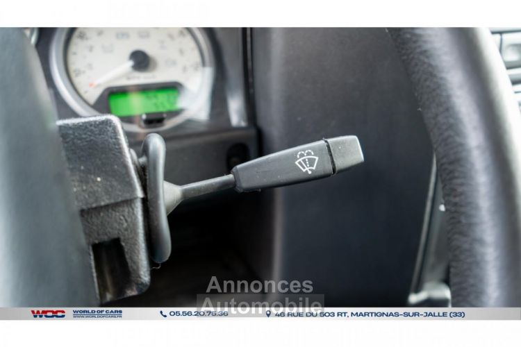 Land Rover Defender 90 2.2 122 TDI - <small></small> 34.990 € <small>TTC</small> - #23