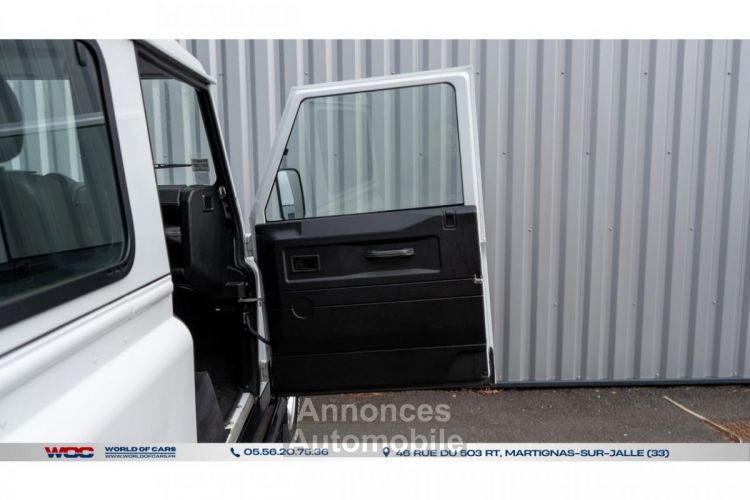 Land Rover Defender 90 2.2 122 TDI - <small></small> 34.990 € <small>TTC</small> - #32