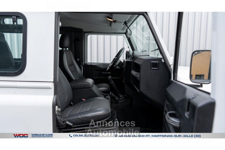 Land Rover Defender 90 2.2 122 TDI - <small></small> 34.990 € <small>TTC</small> - #44