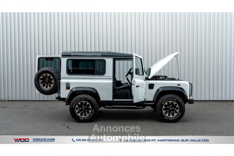 Land Rover Defender 90 2.2 Tdi 2012 - <small></small> 42.900 € <small>TTC</small> - #12