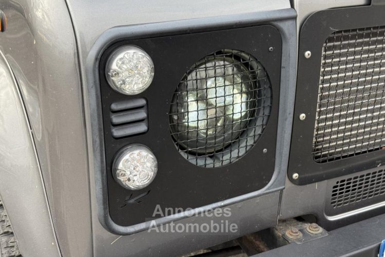 Land Rover Defender 90 2.4 Tdi 2007 - <small></small> 30.990 € <small></small> - #3