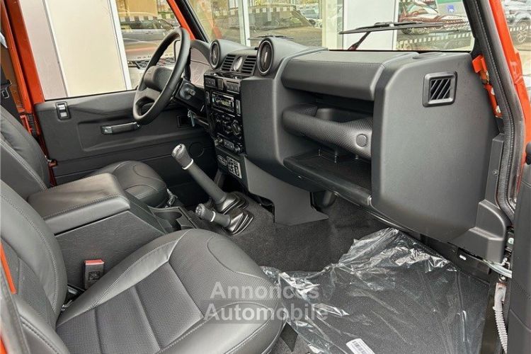 Land Rover Defender 90 90 HARD TOP MARK VI ADVENTURE EDITION - <small></small> 69.900 € <small>TTC</small> - #10