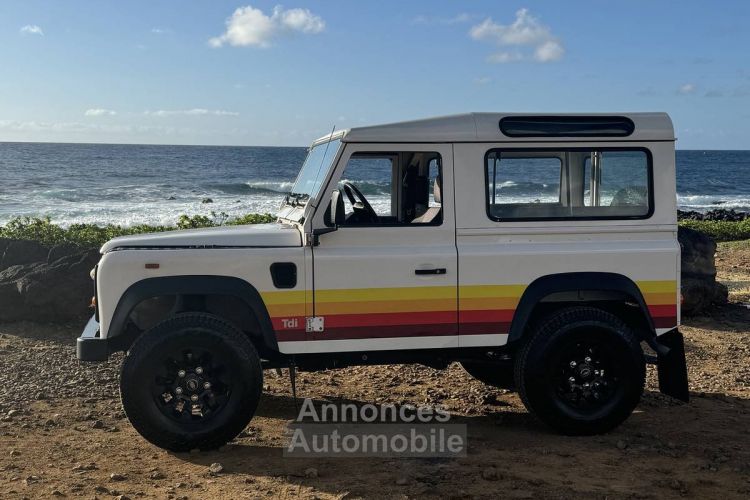 Land Rover Defender 90 diesel  - <small></small> 73.800 € <small>TTC</small> - #1