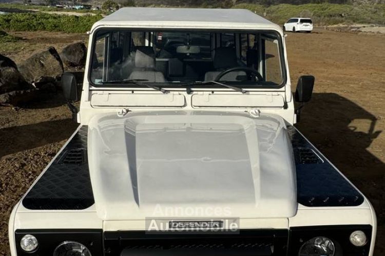 Land Rover Defender 90 diesel  - <small></small> 73.800 € <small>TTC</small> - #11