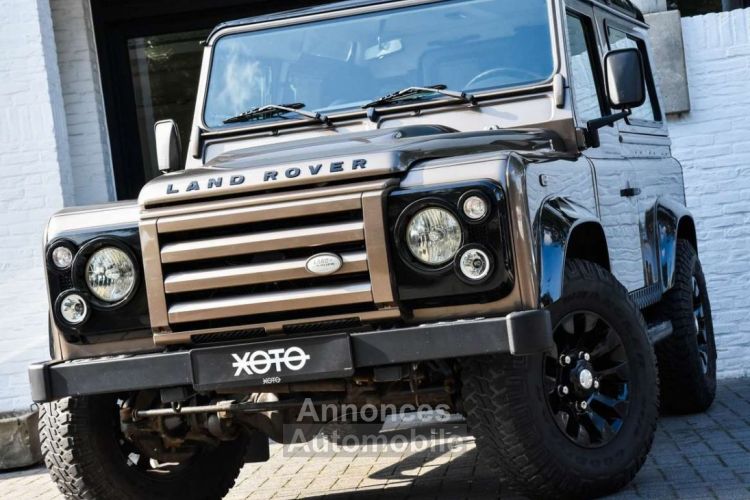 Land Rover Defender 90 EXCLUSIVE EDITION - <small></small> 59.950 € <small>TTC</small> - #1