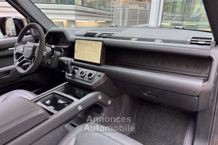 Land Rover Defender 90 P525 V8 Edition Black - <small></small> 135.000 € <small>TTC</small> - #24