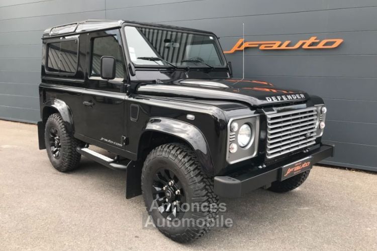 Land Rover Defender 90 SW TD4 90 SW TD4 - <small></small> 69.990 € <small>TTC</small> - #1