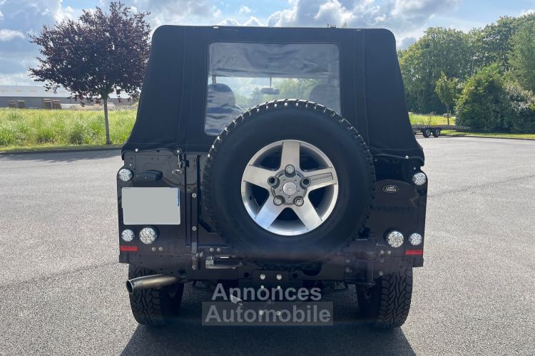 Land Rover Defender 90 TD4 - <small></small> 54.900 € <small>TTC</small> - #39