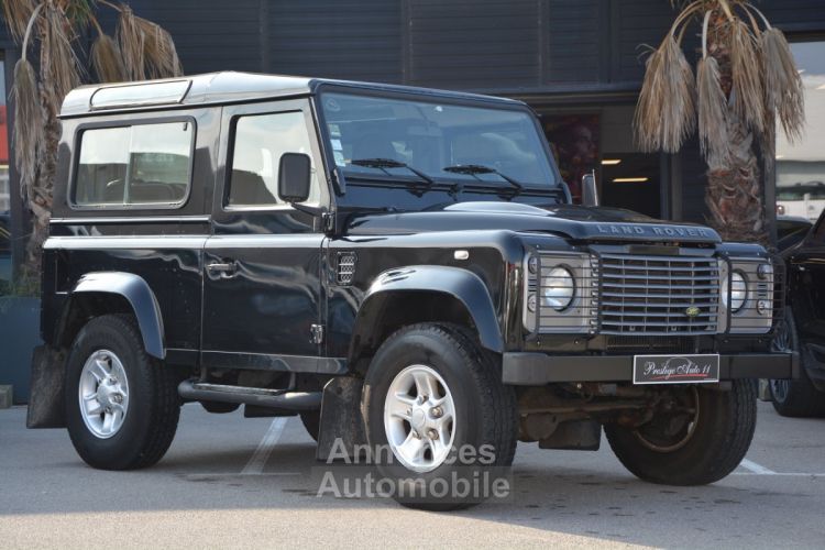 Land Rover Defender 90 TD4  - <small></small> 35.900 € <small>TTC</small> - #3