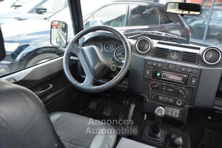 Land Rover Defender 90 TD4  - <small></small> 35.900 € <small>TTC</small> - #10