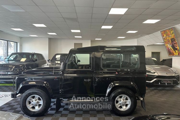 Land Rover Defender 90 TD4  - <small></small> 35.900 € <small>TTC</small> - #19