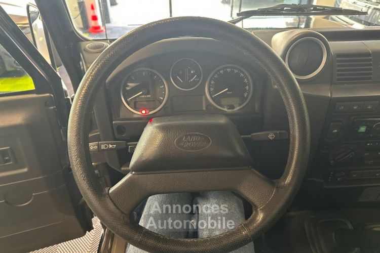 Land Rover Defender 90 TD4  - <small></small> 35.900 € <small>TTC</small> - #29