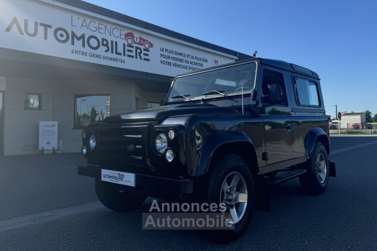 Land Rover Defender 90 TD4 2 places - <small></small> 28.990 € <small>TTC</small> - #1