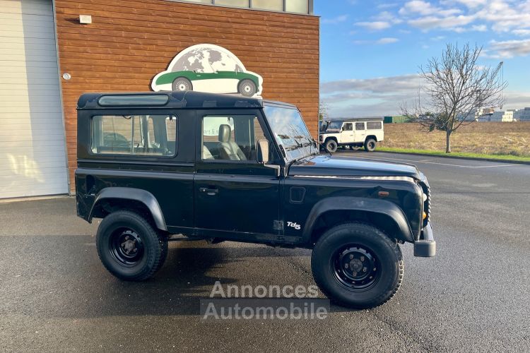 Land Rover Defender 90 TD5 - <small></small> 23.900 € <small></small> - #9