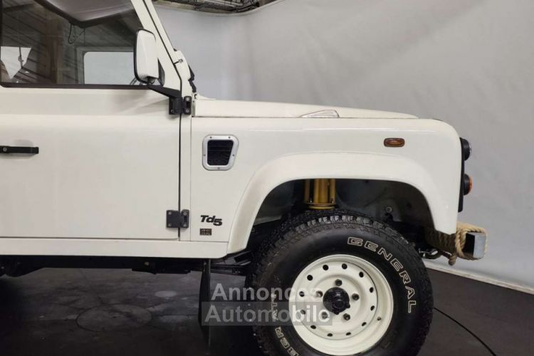 Land Rover Defender 90 TDS - <small></small> 43.500 € <small>TTC</small> - #16