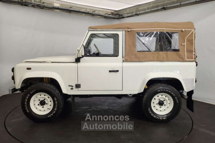 Land Rover Defender 90 TDS - <small></small> 43.500 € <small>TTC</small> - #18