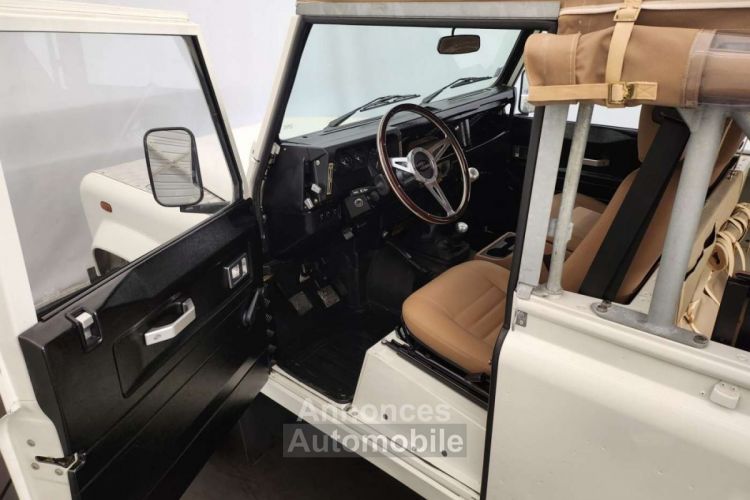 Land Rover Defender 90 TDS - <small></small> 43.500 € <small>TTC</small> - #24