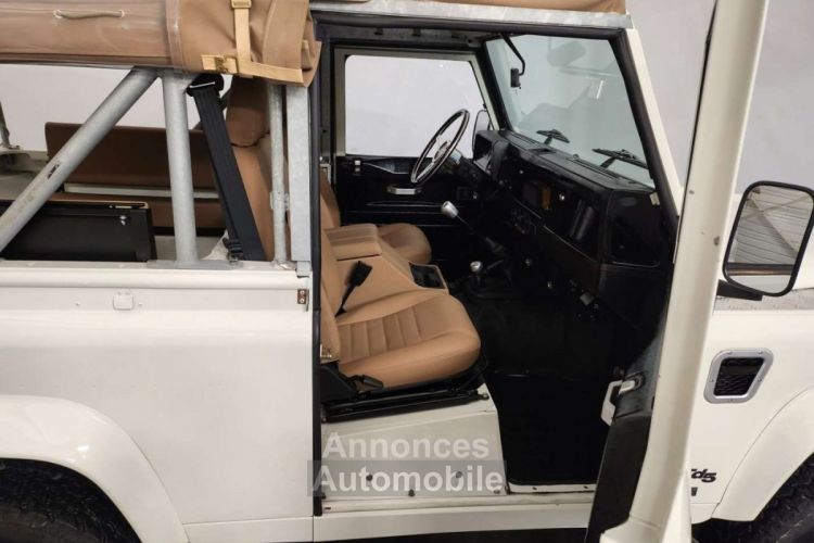 Land Rover Defender 90 TDS - <small></small> 43.500 € <small>TTC</small> - #38